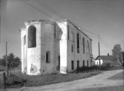 1949-g.-Blagoveshhenskaya-tserkov.-Obshhij-vid-s-severo-vostoka.-Foto-S.-G.-SHimanskogo.-Gosudarstvennyj-nauchno-issledovatelskij-muzej-arhitektury-im.-A.V.-SHHuseva-Moskva..jpg